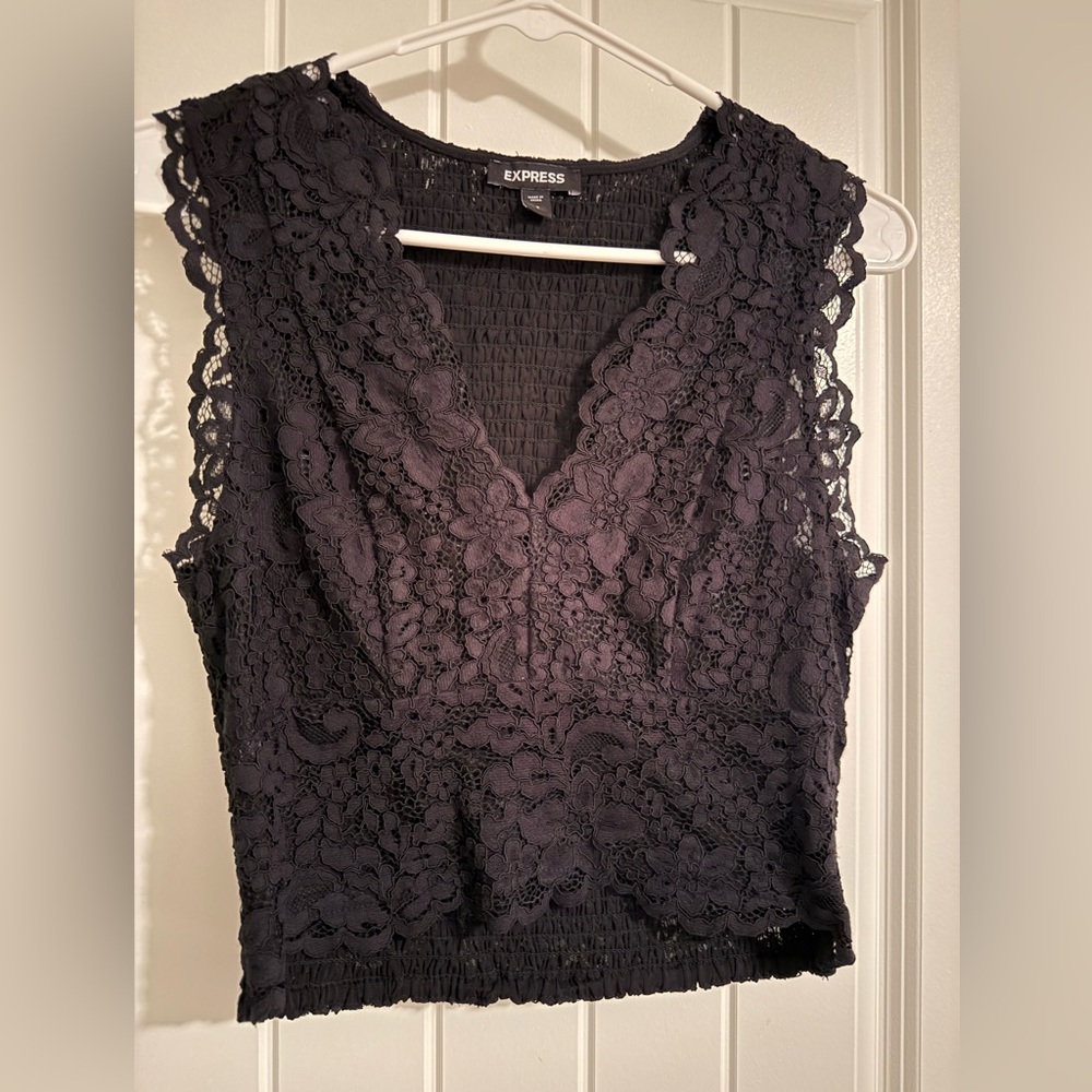Like new! Express Black Lace V-Neck Going Out Cropped Top